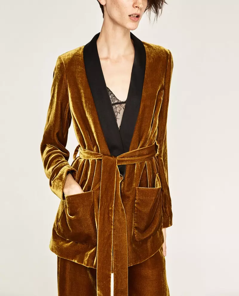 Zara Velvet Jacket နှင့် ဘောင်းဘီရှည်