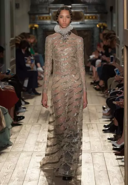 Valentino Goes Shakespearean pro podzimní Haute Couture