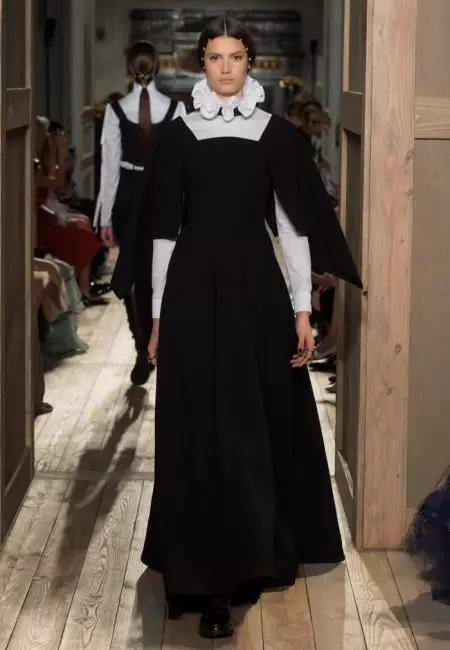 Valentino Goes Shakespearean pro podzimní Haute Couture