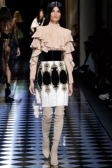 Balmain Caij nplooj zeeg 2016 | Paris Fashion Week