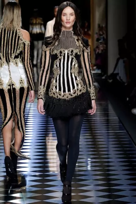 Balmain Caij nplooj zeeg 2016 | Paris Fashion Week