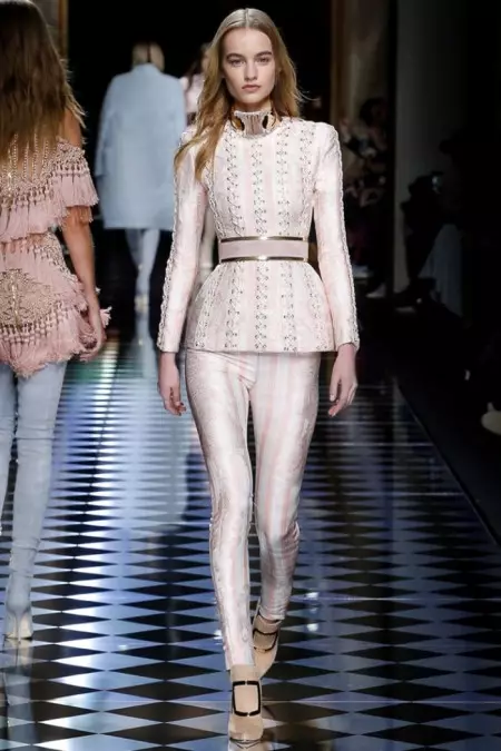 Balmain Caij nplooj zeeg 2016 | Paris Fashion Week