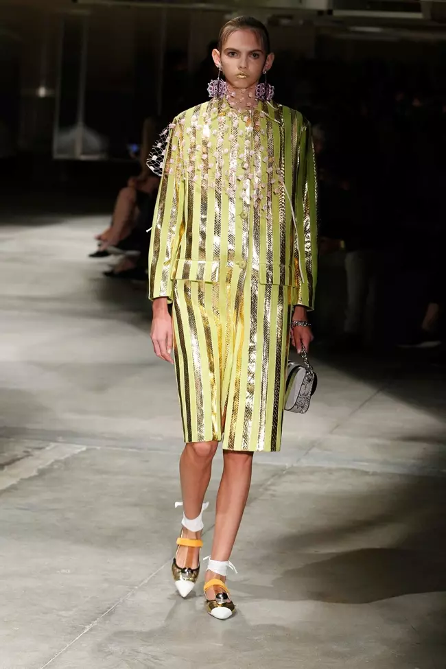 Prada primavara-vara 2016