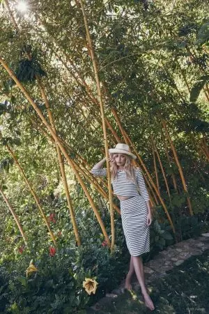 LA Lehlabula: Alexandra Spencer Stars ho BB Dakota Lookbook