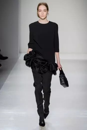 Victoria Beckham Fall / Winter 2014 | New York Fashion Week