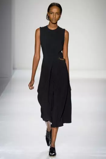 Victoria Beckham Fall / Winter 2014 | New York Fashion Week