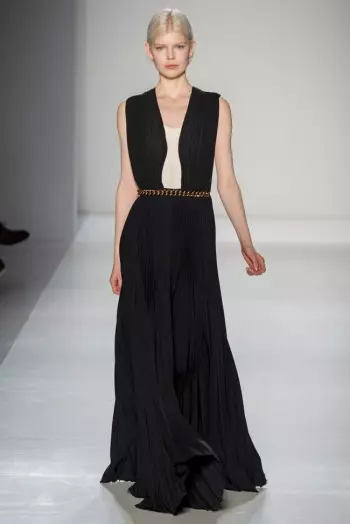 Victoria Beckham Fall/Winter 2014 | New York Fashion Week