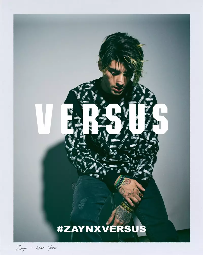 Versus Versace 콜라보레이션 캠페인에 출연한 Zayn Malik