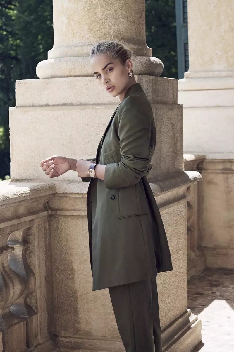 Jasmine Sanders mannequins Minimal Fashions dans L'Officiel Suisse