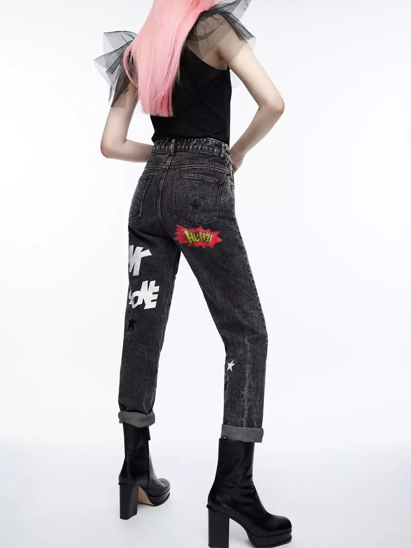 Zara manch long tèt ak tul ak Jeans Zara x Wonder Woman