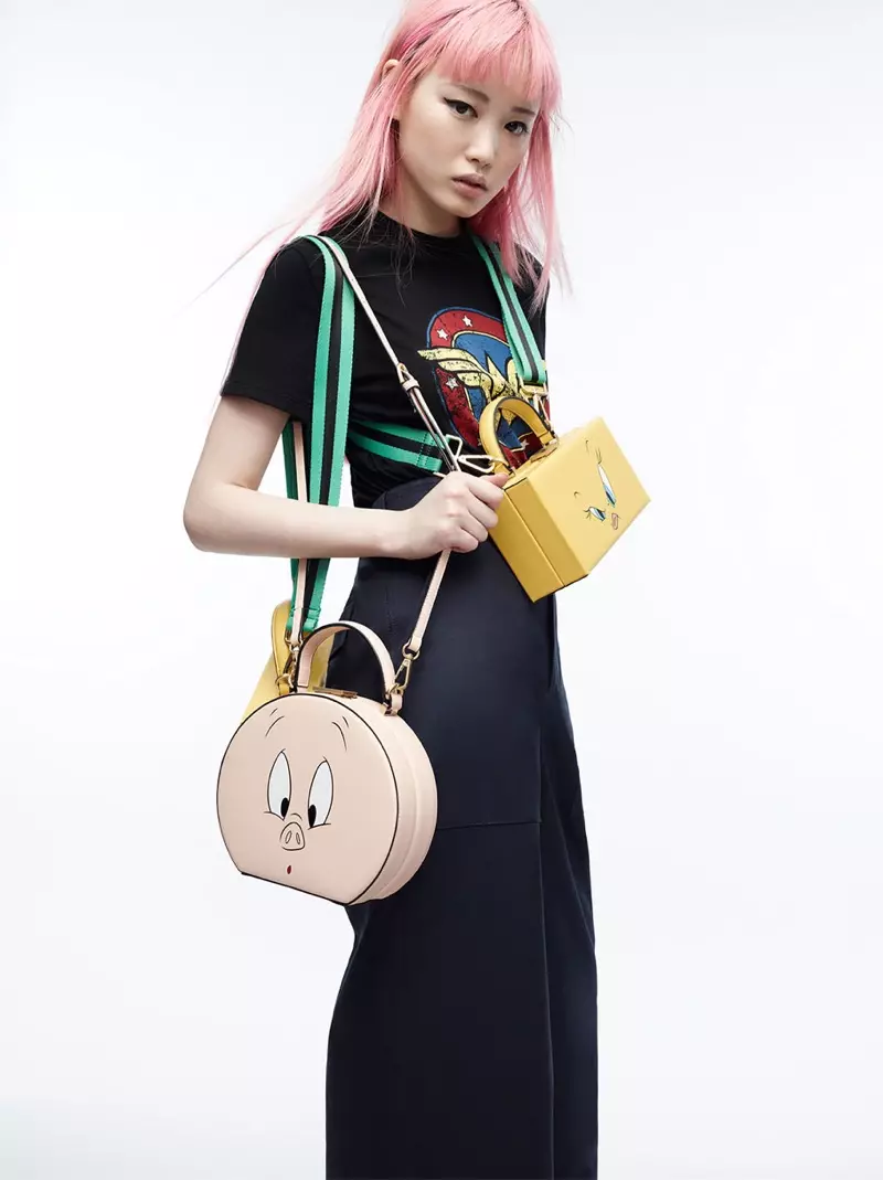 Zara x Igitangaza Umugore T-Shirt na Looney Tunes Minaudiere