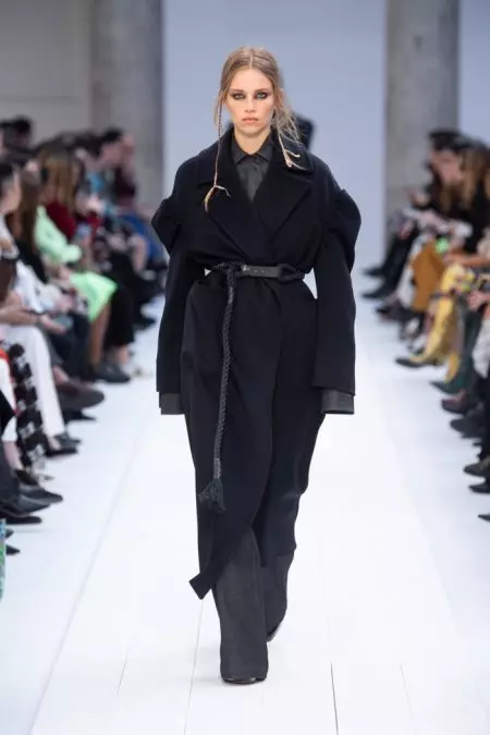 Max Mara toob Explorer Vibesi 2020. aasta sügisesse