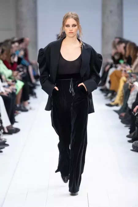 Max Mara Vibes Explorer-ê heya Payîza 2020-an tîne