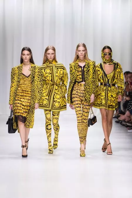 Versace 2018 Άνοιξη / Καλοκαίρι Πασαρέλα