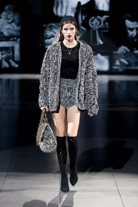 Dolce & Gabbana มุ่งเน้นไปที่ Layering สำหรับฤดูใบไม้ร่วงปี 2020