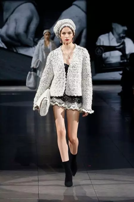 Dolce & Gabbana Mifantoka amin'ny Layering ho an'ny Fararano 2020