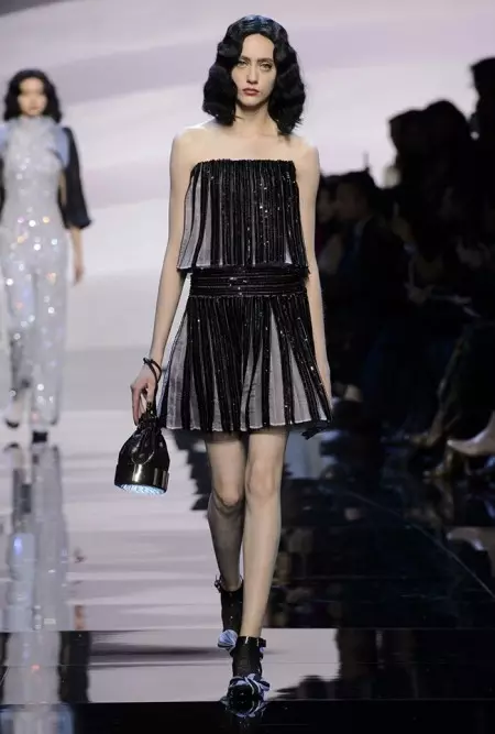 Armani Prive Spring 2016: Yon Vizyon nan Lila