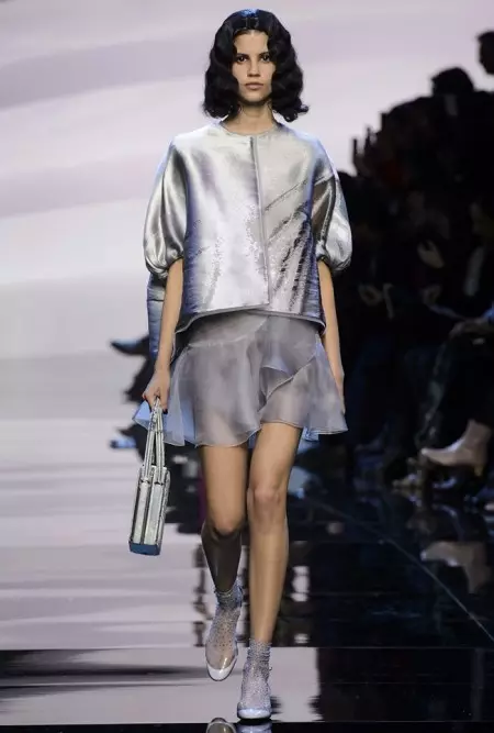 Armani Prive Spring 2016: Сиреньдә күренеш