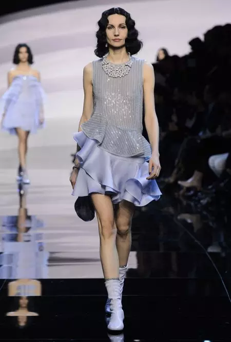 Armani Privé printemps 2016 : une vision en lilas