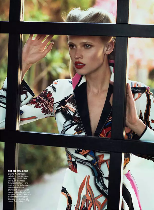 Lara Stone & Frida Gustavsson vum Peter Lindbergh fir Vogue US Juli 2011