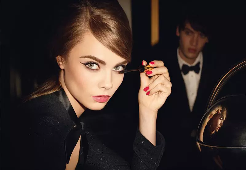 Cara Delevingne: Godina u fotografijama