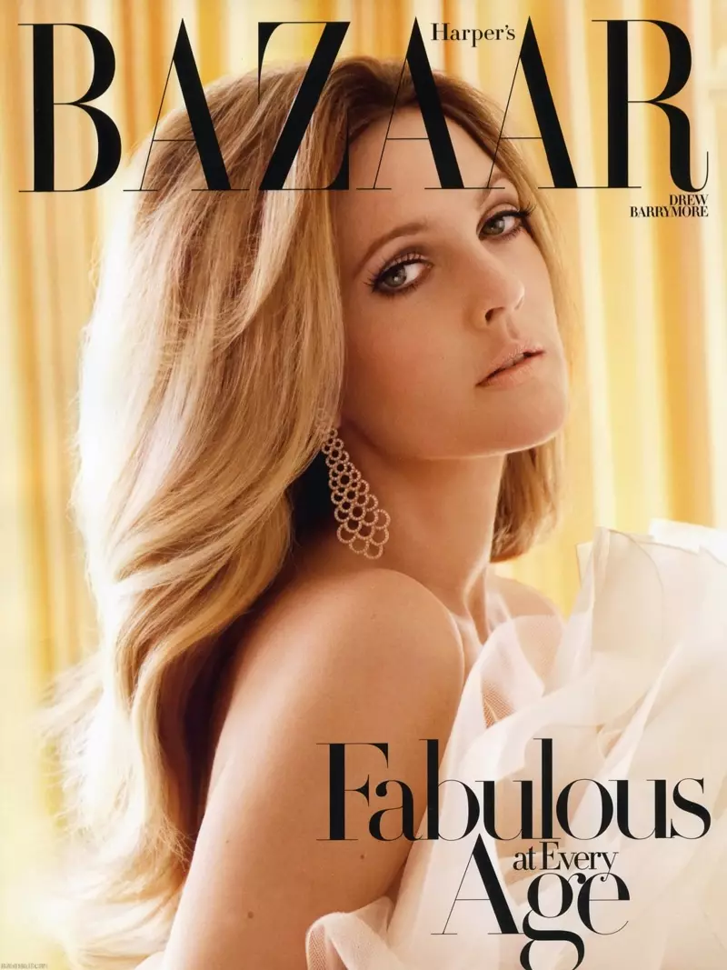 Drew Barrymore star on Harper's Bazaar October 2010 cover