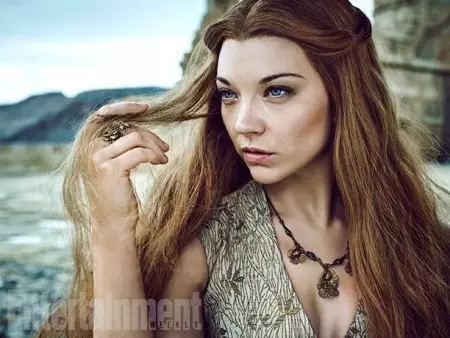 The Women of 'Game of Thrones' landar sex glæsilegum EW forsíðum