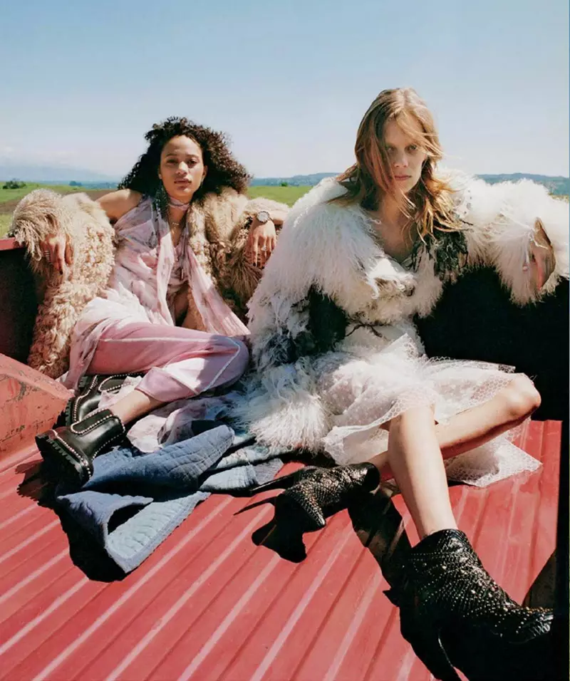 Lexi Boling e Selena Forrest son espíritos libres en Teen Vogue