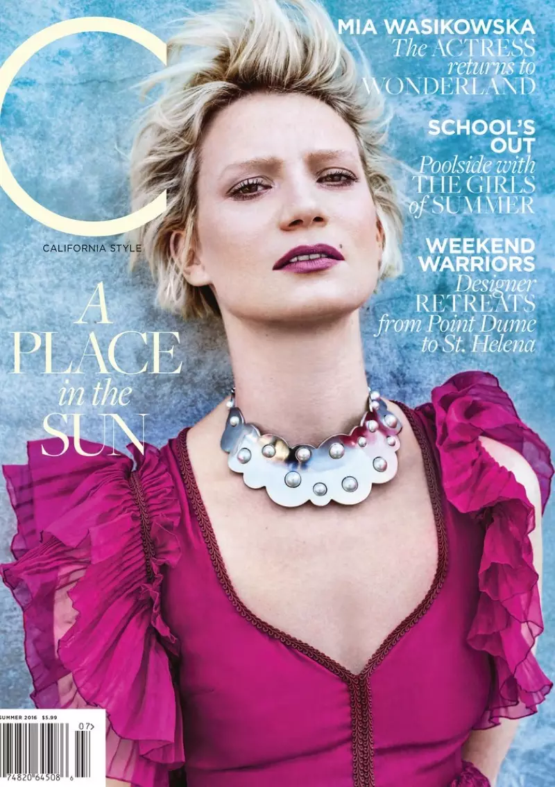 Mia Wasikowska en la portada de verano de 2016 de la revista C