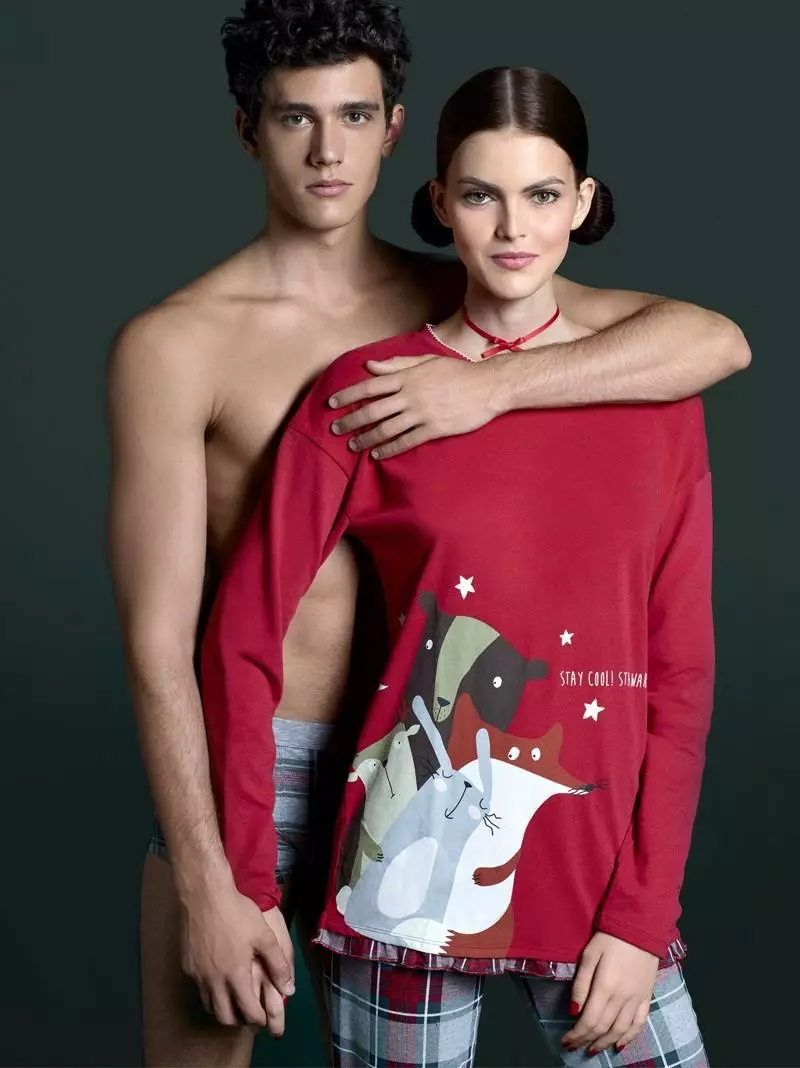 In ôfbylding út Undercolors of Benetton's Holiday 2016 katalogus