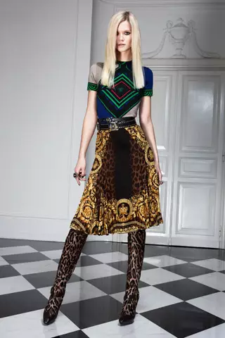 Versace Pre-All 2011: Кася Струс