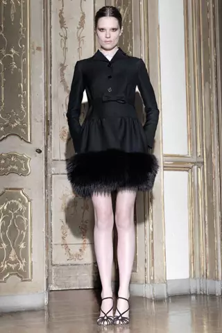 Valentino przed upadkiem 2011: Caroline Brasch Nielsen