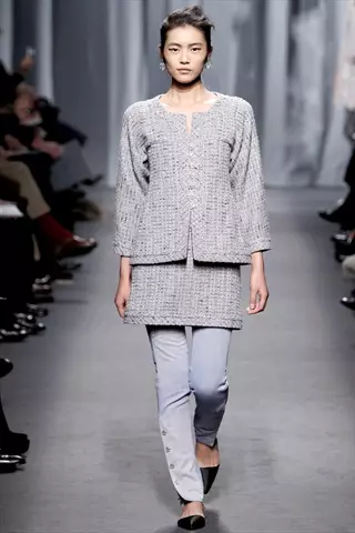 Chanel 2011ko udaberriko jostura | Parisko goi joskintza