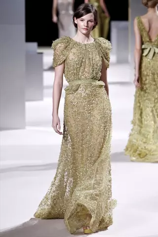 Elie Saab ጸደይ 2011 Couture | Paris Haute Couture