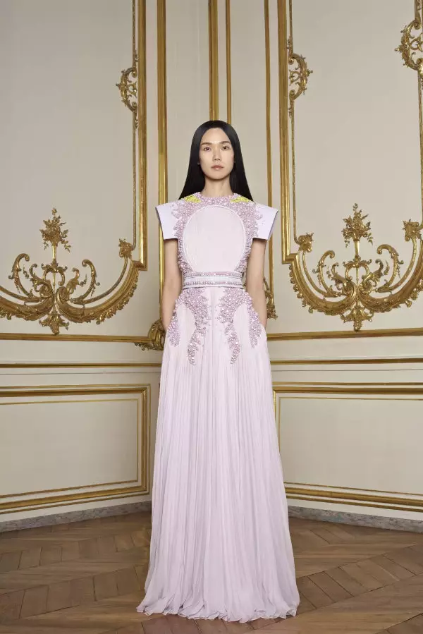 Givenchy Spring 2011 Couture | පැරිස් හොට් කෝචර්