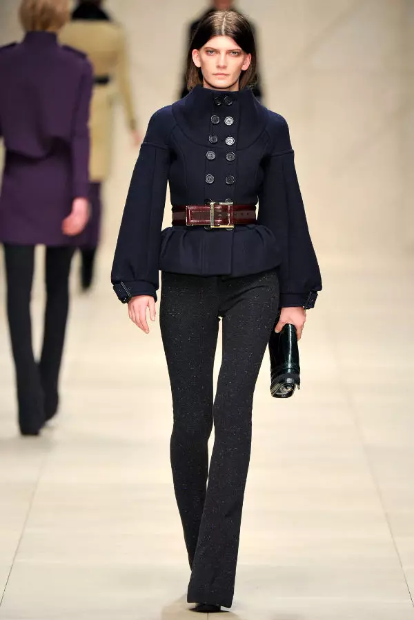 Burberry Fall 2011 | Ҳафтаи муд дар Лондон