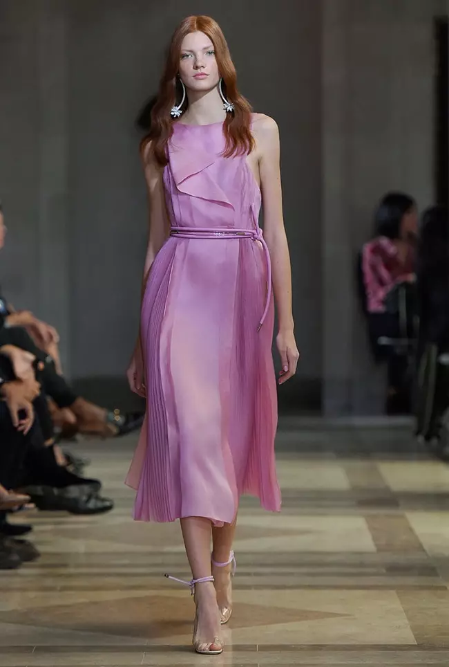 Carolina Herrera Spring 2016 | New York Fashion Week