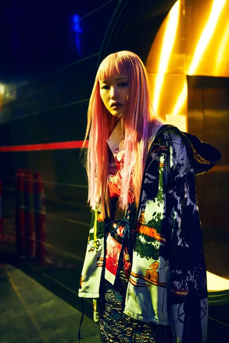 Fernanda Ly vertolk die hoofartikel in Grazia Australië se hoofartikel