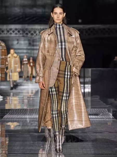 Burberry dodas ceļojumā ar 2020. gada rudens šovu