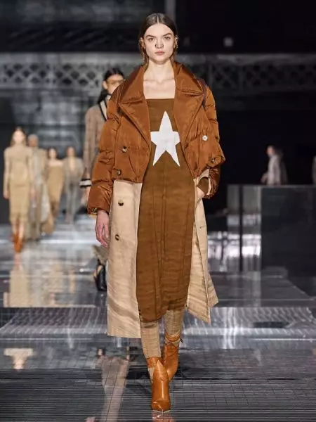 Burberry Atenga Ulendo Ndi Fall 2020 Show