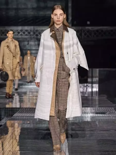 Burberry pran yon vwayaj ak Otòn 2020 Show