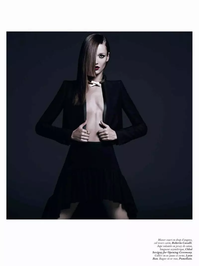 Hedi Slimane 为 Vogue Paris 设计的 Karmen Pedaru