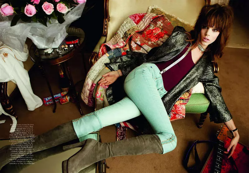 Freja Beha Erichsen avy amin'i Inez & Vinoodh ho an'ny Vogue Paris Mey 2011