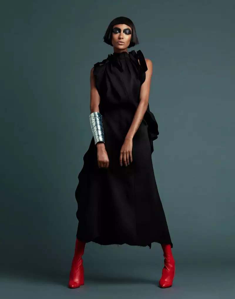 Jourdan Dunn pózuje v Fashion Forward hledá Prestige Hong Kong