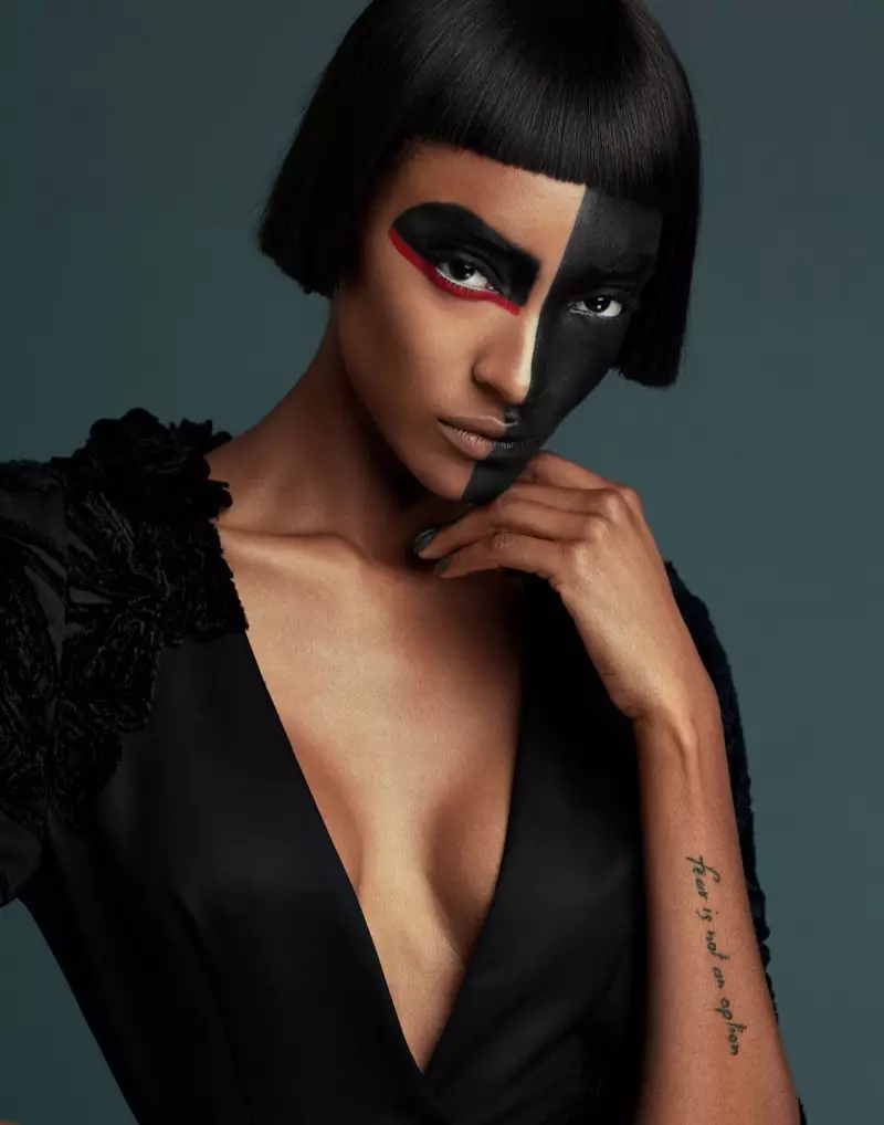 Jourdan Dunn pozează în look-uri la modă pentru Prestige Hong Kong