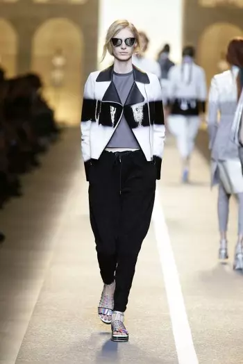 Fendi 2015 m. pavasaris: žydi gėlės