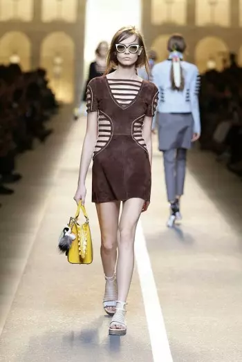 Fendi proljeće 2015.: Cvijeće cvjeta