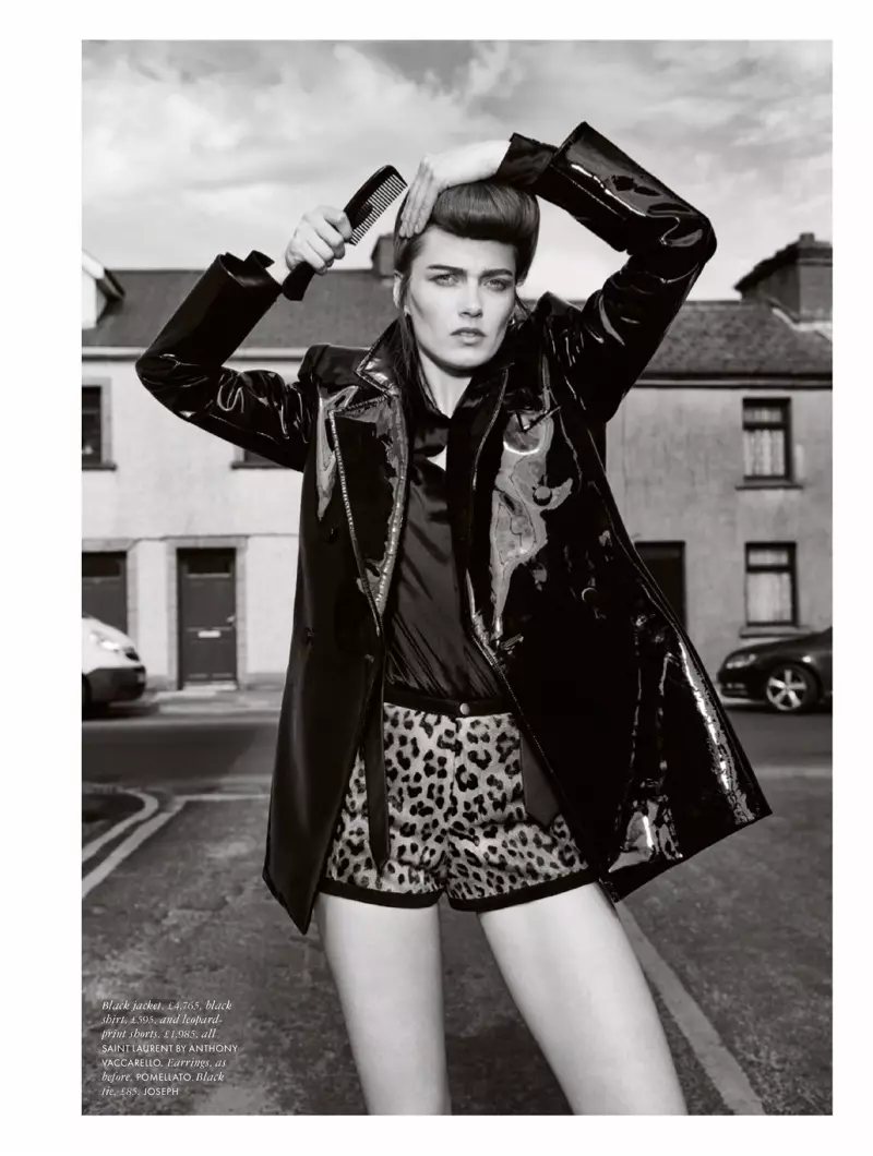 Karmen Pedaru pose dans le style Teddy Girl pour ELLE UK