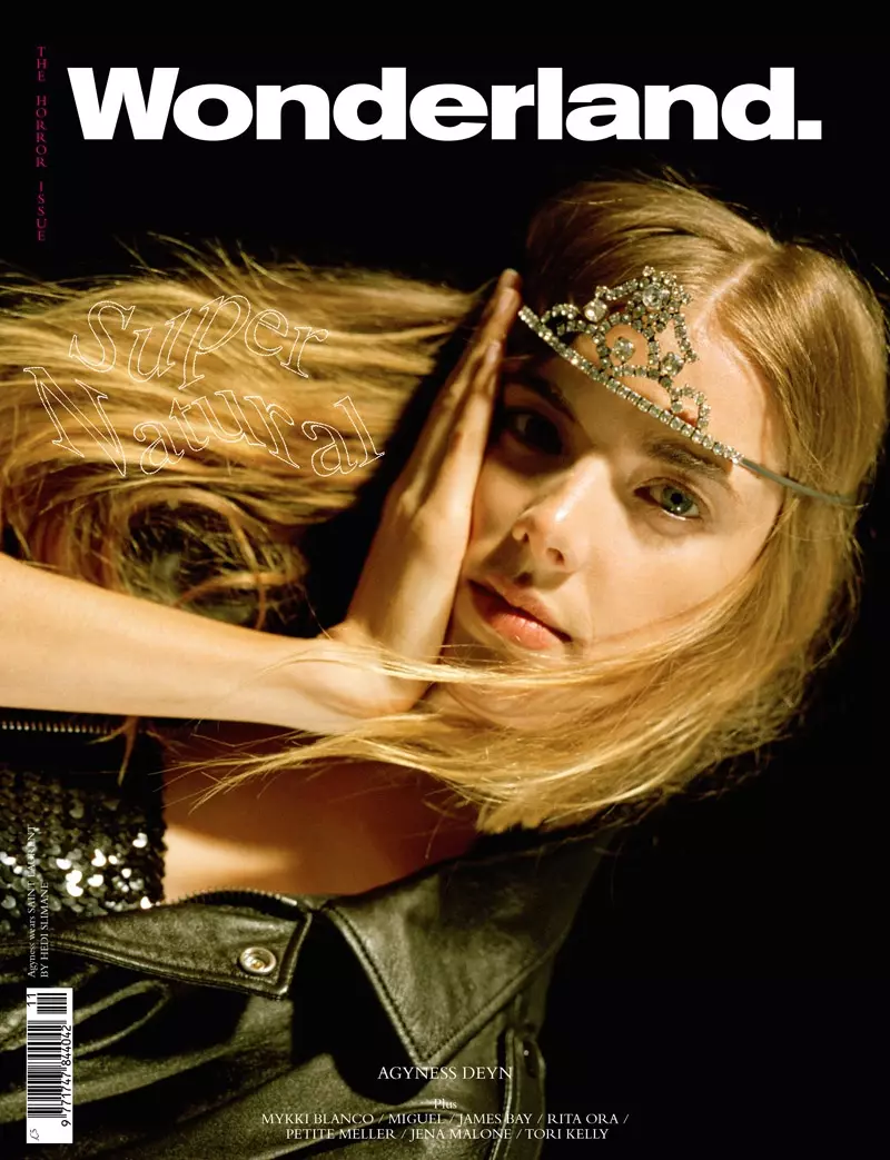 Agyness Deyn di Majalah Wonderland