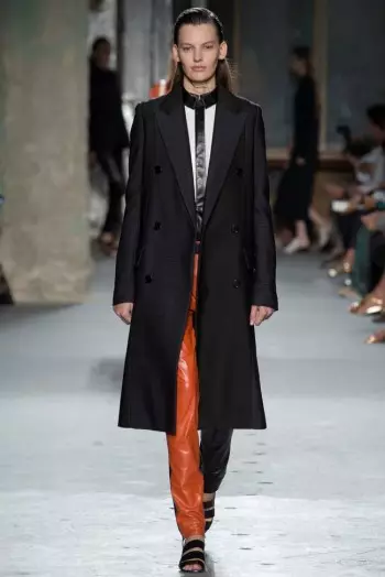 Proenza Schouler atjaunina pamatus 2015. gada pavasarim